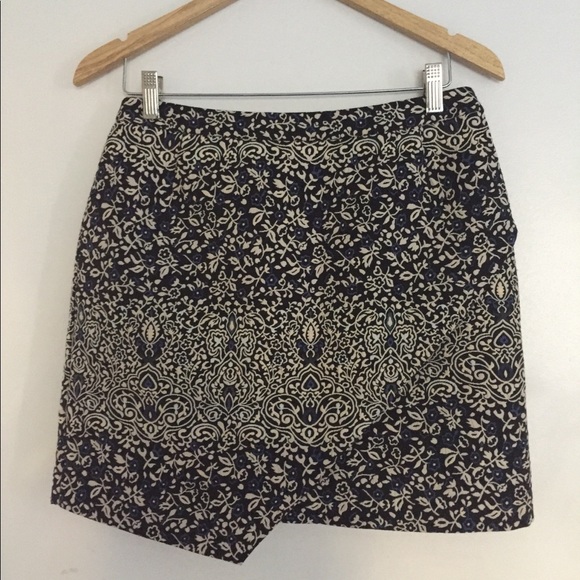 H&M asymmetrical faux wrap mini skirt cute - Picture 2 of 7